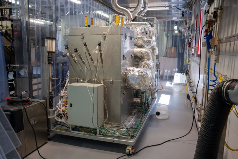Read more about the article WattAnyWhere’s Clean Energy 22kW Unit Enters Final Phase of Safety Testing in Container